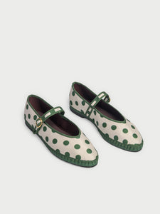 New In Woman – Flabelus
