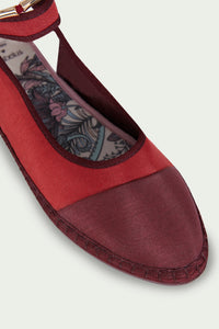 New In Woman – Flabelus