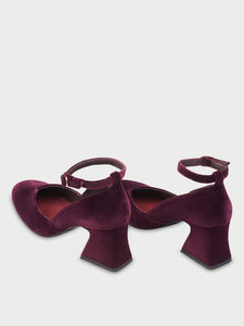 The D'Orsey Pumps Garnet