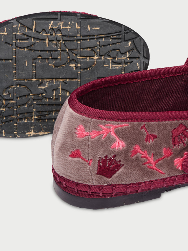 Crowned in Bloom Beige